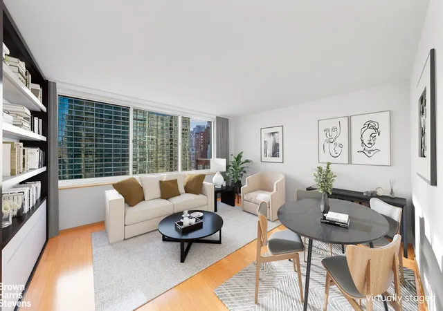 1st image of 333 E 45th St #26F, New York, NY 10017 | MLS# RLS20072821