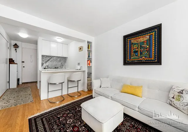 Photo 1 of Condo for sale at 150 E 27th Street #3B, New York, NY 10016 | MLS# RLS20072841 | Listing updated on 2026-04-23