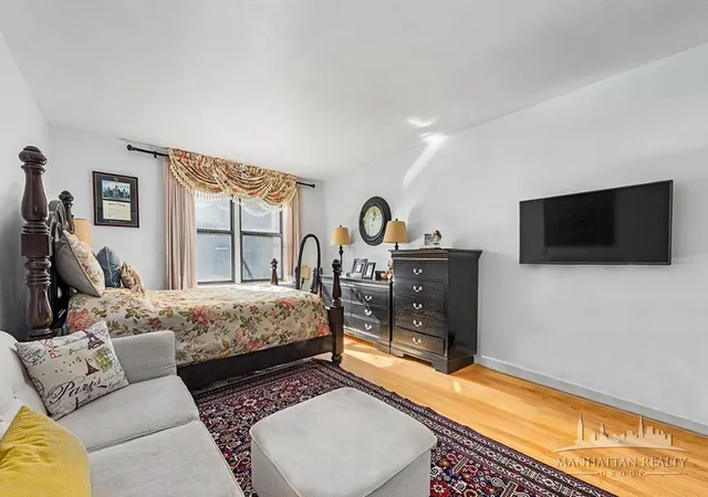 Photo 2 of Condo for sale at 150 E 27th Street #3B, New York, NY 10016 | MLS# RLS20072841 | Listing updated on 2026-04-23