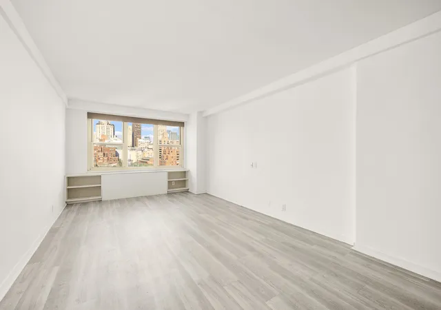1st image of 305 E 24Th St #19T, New York, NY 10010 | MLS# RLS20072899