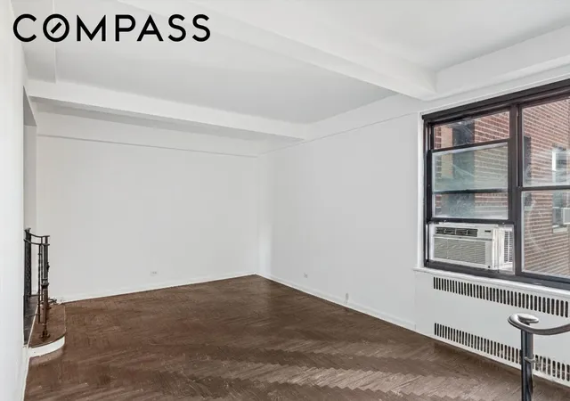 4th image of 70 Park Ter W, New York, NY 10034