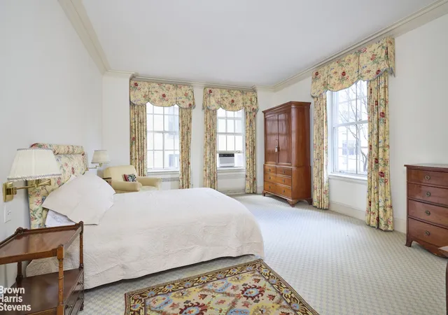 Photo 4 of Sale Pending at 770 Park Ave #6D, New York, NY 10021 | MLS# RLS20073210 | Listing updated on 2026-06-14