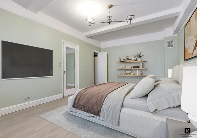 4th image of 400 W End Ave, New York City, NY 10024