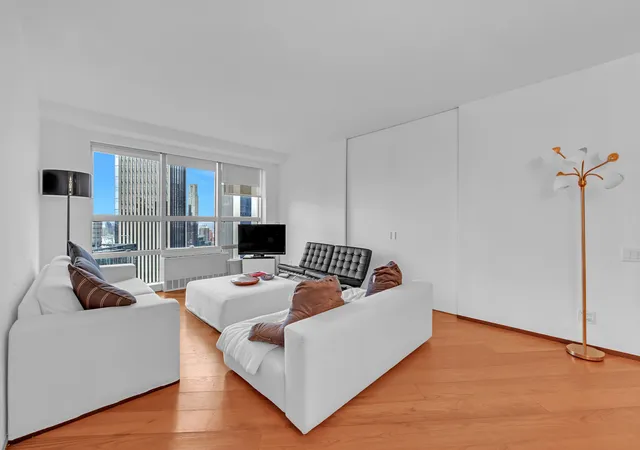 Photo 2 of House for sale at 146 W 57th Street #53A, New York, NY 10019 | MLS# RLS20073347 | Listing updated on 2026-06-11