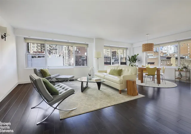 1st image of 150 E 61St St, New York City, NY 10065