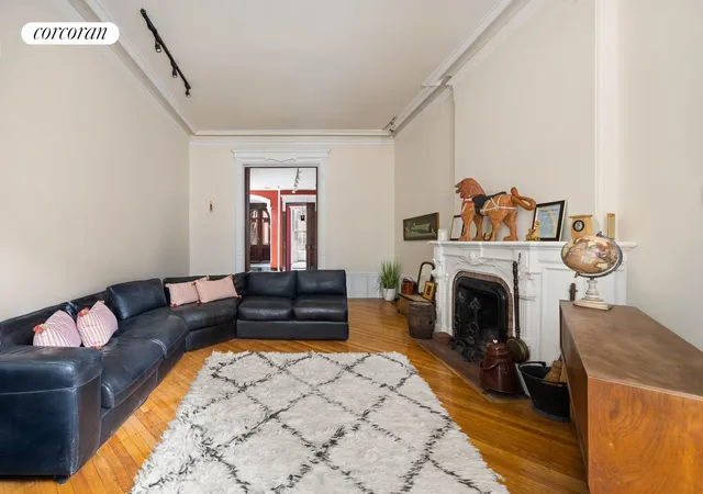Photo 3 of Townhouse for sale at 154a Hicks St, New York City, NY 11201 | MLS# RLS20073570 | Listing updated on 2026-06-08