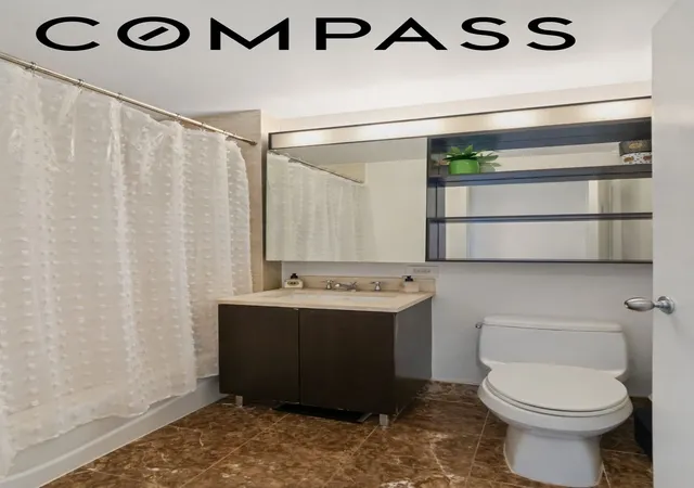 Photo 3 of Sale Pending at 215-217 E 96th Street #32F, New York, NY 10128 | MLS# RLS20072183 | Listing updated on 2026-09-01