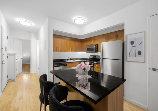 4th image of 20 West St #22F, New York, NY 10004 | MLS# RLS20073781