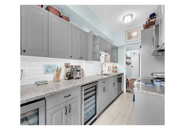 Photo 2 of Condo for sale at 25 Central Park W #12S, New York, NY 10023 | MLS# RLS20073786 | Listing updated on 2026-05-02