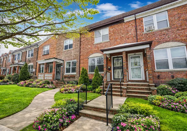 Photo 1 of Multi family home for sale at 321 Bay 13th St, New York City, NY 11214 | MLS# RLS20073844 | Listing updated on 2026-04-12