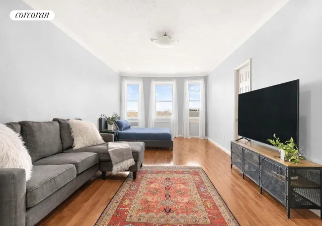 2nd image of 920 E 17th St #609, New York City, NY 11230 | MLS# RLS20073871
