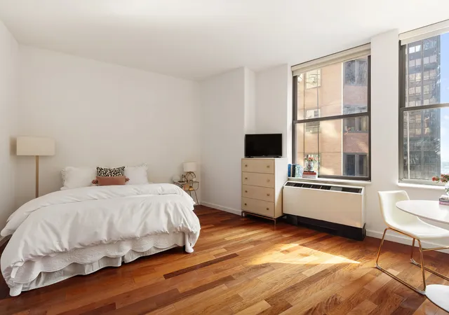 Photo 1 of Sale Pending at 1 Wall St Ct #PH04, New York, NY 10005 | MLS# RLS20073874 | Listing updated on 2026-07-08