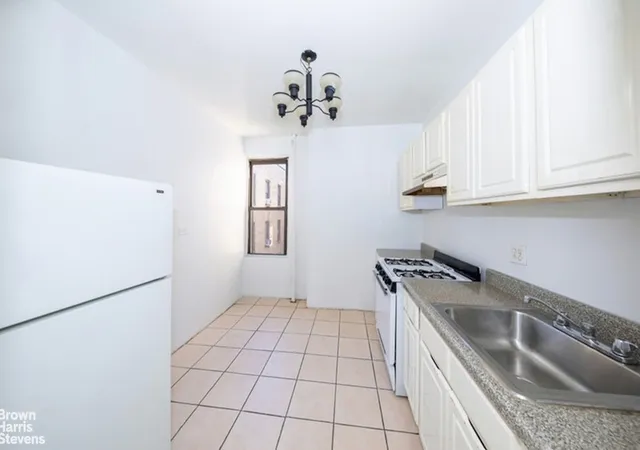 Homes for sale in New York City, NY | 1793 Riverside Dr #6J, New York City, NY 10033 | MLS# RLS20073913