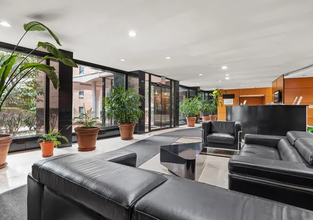 2nd image of 139-15 83rd Ave, Jamaica, NY 11435