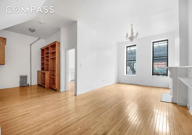 Photo 3 of Mansion for sale at 1501 Broadway #HSE, Brooklyn, NY 11221 | MLS# RLS20073968 | Listing updated on 2026-04-27