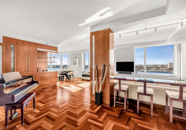 4th image of 220 Riverside Blvd #24G, New York, NY 10069 | MLS# RLS20074102
