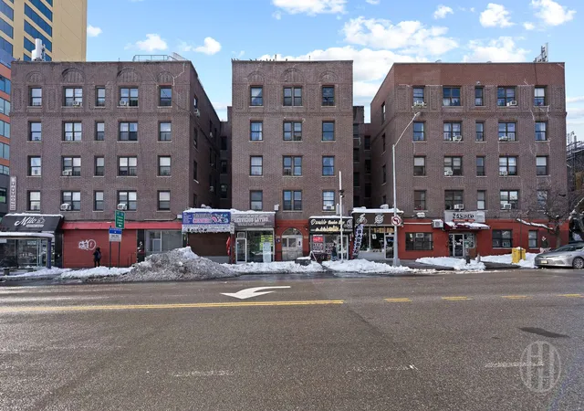 12th image of 2440 Amsterdam Ave #5C, New York City, NY 10033 | MLS# RLS20074126