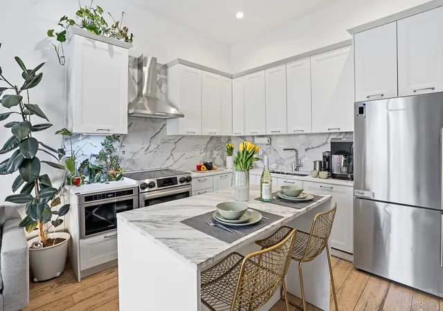 Photo 3 of Condo for sale at 11 Conselyea St #1B, Brooklyn, NY 11211 | MLS# RLS20074232 | Listing updated on 2026-04-26