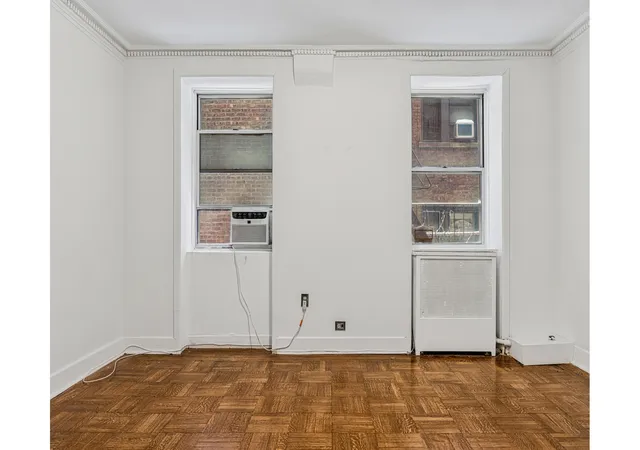 Listing Photo 4 - Condo for sale in building located at 440 Riverside Dr, New York City, NY 10027 - Unit #STC
