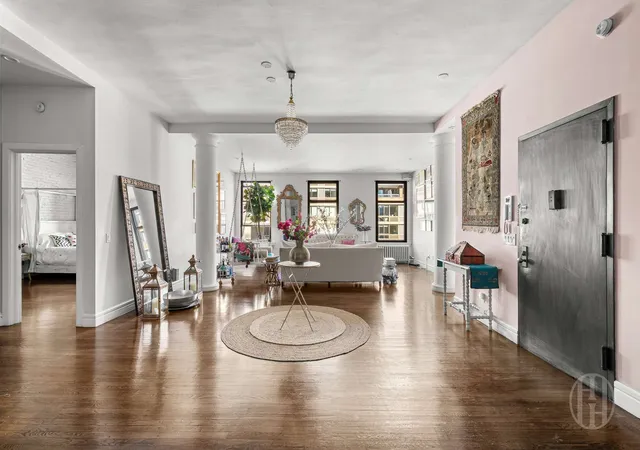Photo 3 of Single family home for sale at 116 W 14th Street #8N, New York City, NY 10011 | MLS# RLS20074253 | Listing updated on 2026-07-27