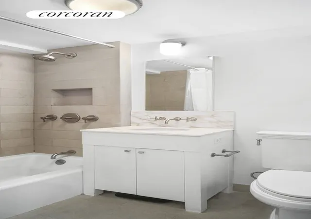 Photo 4 of House for sale at 11 5th Avenue #3U, New York City, NY 10003 | MLS# RLS20074326 | Listing updated on 2026-07-27
