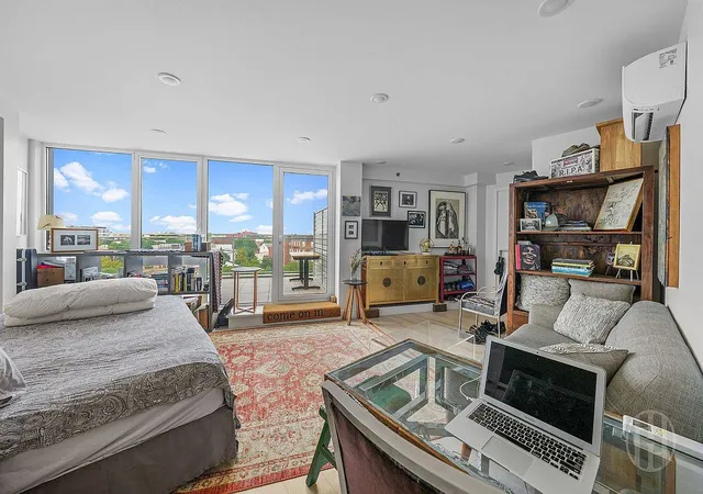 5th image of 733 Ocean Pkwy #8A, New York City, NY 11230 | MLS# RLS20074425