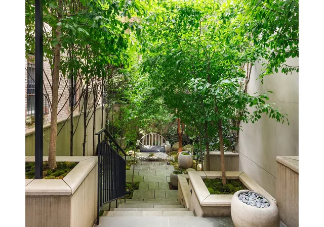 Photo 4 of Single family home for sale at 22 E 94th Street, New York City, NY 10128 | MLS# RLS20074532 | Listing updated on 2026-07-14