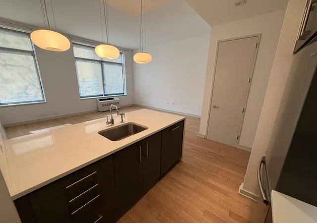 Photo 4 of House for sale at 21-45 44th Drive #1-D, New York City, NY 11101 | MLS# RLS20074585 | Listing updated on 2026-06-04
