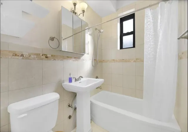 5th image of 4523 Broadway #3-C, New York City, NY 10040 | MLS# RLS20074828