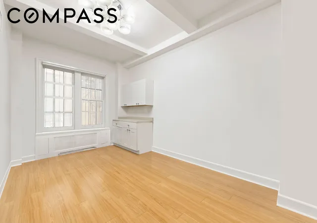 Photo 4 of House for sale at 162 E 80th Street #1B, New York City, NY 10075 | MLS# RLS20072526 | Listing updated on 2026-07-31