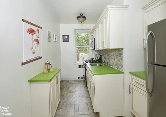 Photo 3 of Condo for sale at 435 Ocean Pkwy #3K, New York City, NY 11218 | MLS# RLS20074913 | Listing updated on 2026-07-08
