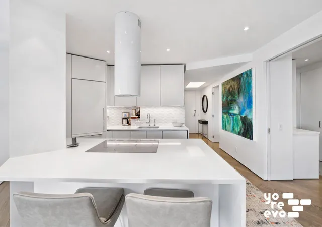 Photo 3 of Sale Pending at 146 W 57th Street #55A, New York, NY 10019 | MLS# RLS20075034 | Listing updated on 2026-07-14