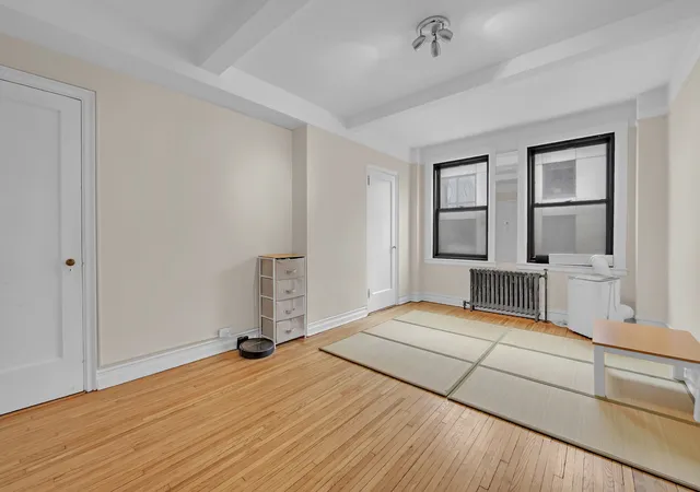 Photo 3 of House for sale at 457 W 57th Street #614, New York, NY 10019 | MLS# RLS20075099 | Listing updated on 2026-03-05