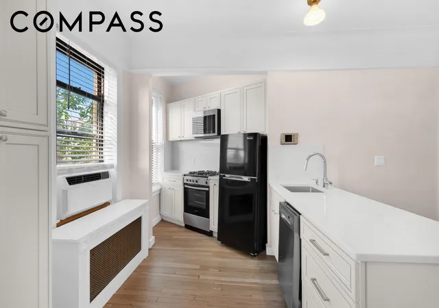 2nd image of 44 14 Newtown Rd #4T, Astoria, NY 11103 | MLS# RLS20070087