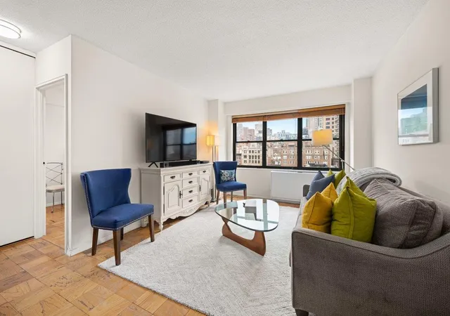 Photo 3 of Condo for sale at 178 E 80th Street #11-E, New York City, NY 10075 | MLS# RLS20075299 | Listing updated on 2026-06-23