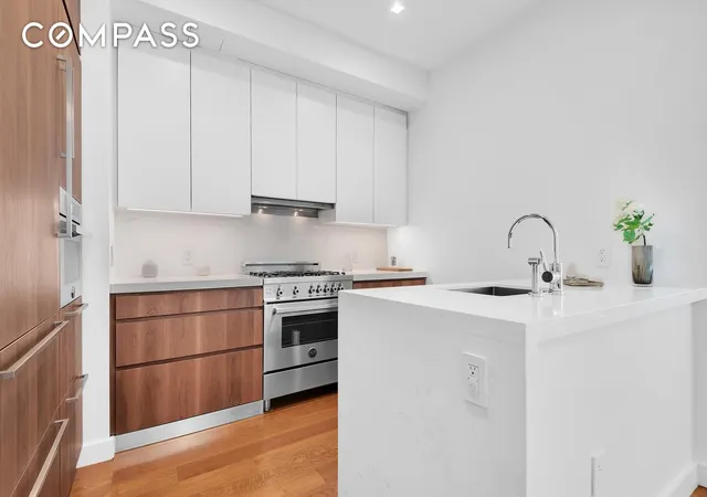 Photo 3 of Condo for sale at 360 E 89th Street #5C, New York, NY 10128 | MLS# RLS20073531 | Listing updated on 2026-04-12