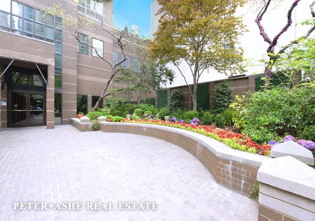 Homes for sale in New York City, NY | 188 E 64th St #903, New York City, NY 10065 | MLS# RLS20075407