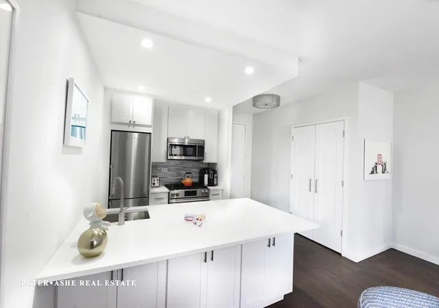 Homes for sale in New York City, NY | 188 E 64Th St #903, New York City, NY 10065 | MLS# RLS20075407
