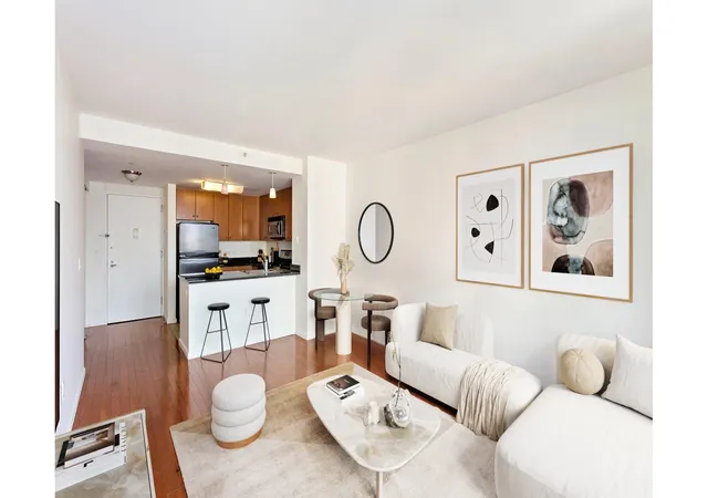 2nd image of 455 Main St #11G, New York City, NY 10044 | MLS# RLS20075434