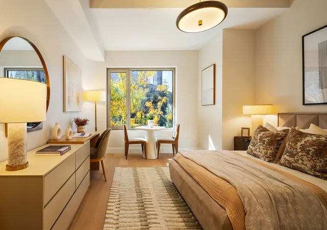 1st image of 24-01 Queens Plz N #1302, New York City, NY 11101 | MLS# RLS20075475