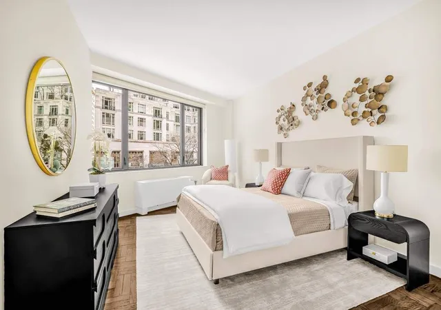 Listing Photo 5 - Condo for sale in building located at 62 W 62Nd St, New York City, NY 10023 - Unit #4D