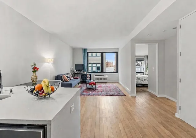 Listing Photo 2 - Condo for sale in building located at 21-45 44Th Dr, New York City, NY 11101 - Unit #4-I