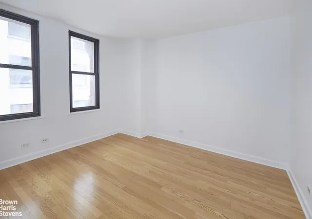 Photo 3 of House for sale at 56 Pine St #10F, New York, NY 10005 | MLS# RLS20075641 | Listing updated on 2026-08-02