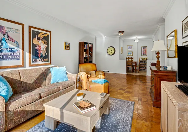 Photo 2 of Condo for sale at 2025 Broadway #2A, New York, NY 10023 | MLS# RLS20075751 | Listing updated on 2026-05-19