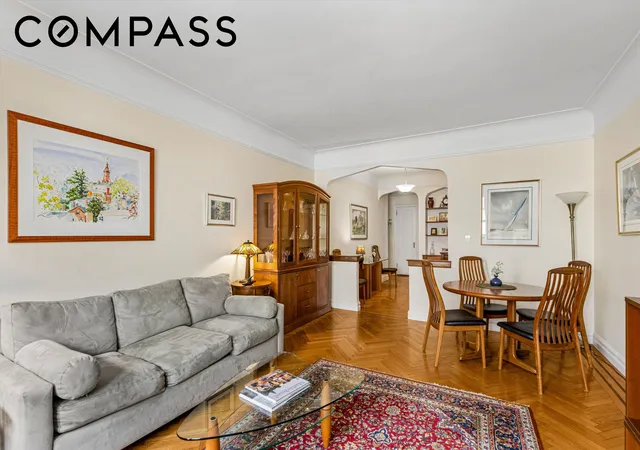 Listing Photo 2 - Condo for sale in building located at 680 W 204Th St, New York, NY 10034 - Unit #4F