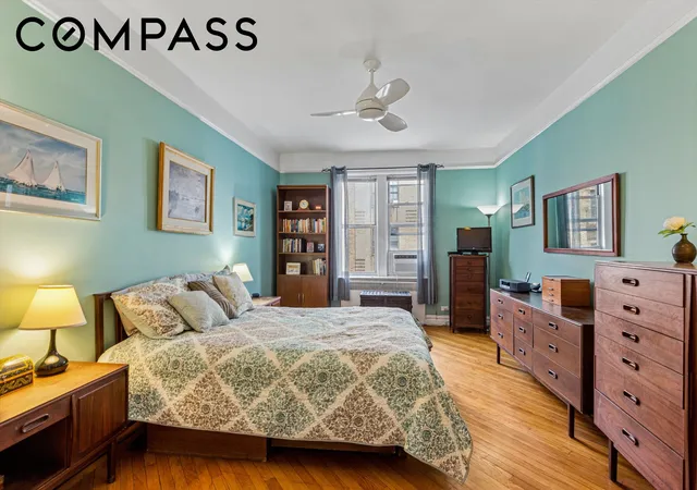 Listing Photo 5 - Condo for sale in building located at 680 W 204Th St, New York, NY 10034 - Unit #4F