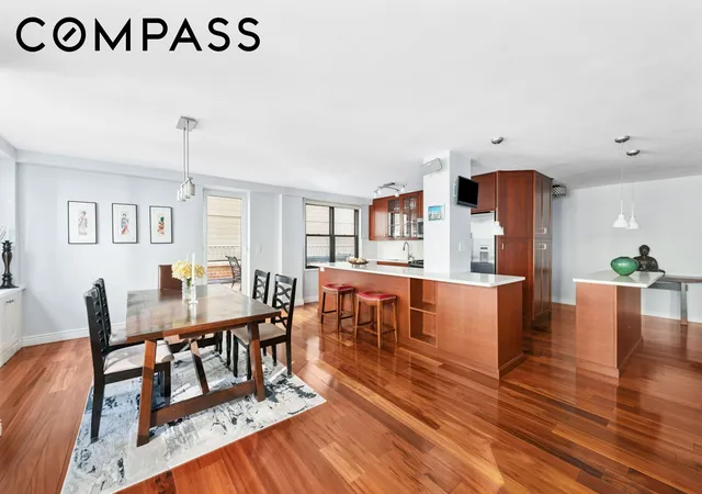 2nd image of 305 E 40Th St #19CD, New York City, NY 10016 | MLS# RLS20061684