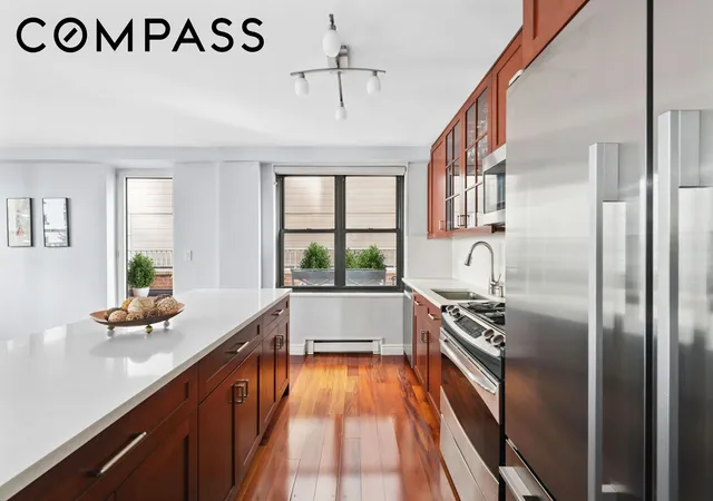4th image of 305 E 40Th St #19CD, New York City, NY 10016 | MLS# RLS20061684