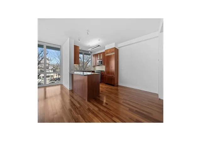 2nd image of 640 W 237th St #3E, Bronx, NY 10463 | MLS# RLS20075834