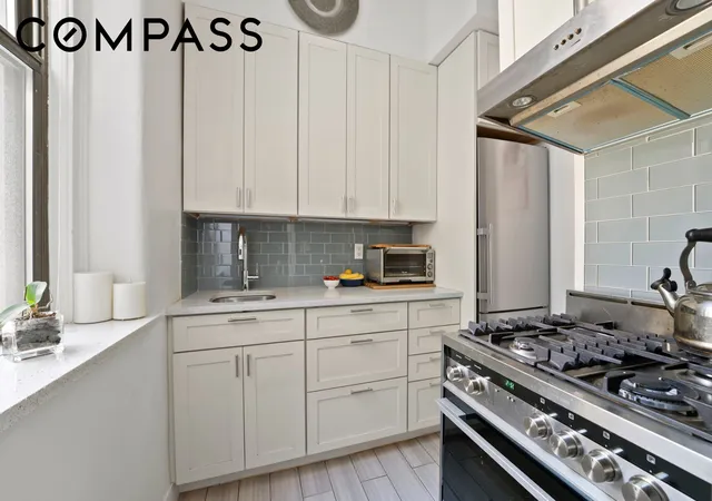 Photo 3 of Condo for sale at 205 W 54th Street #5F, New York City, NY 10019 | MLS# RLS20075154 | Listing updated on 2026-07-12